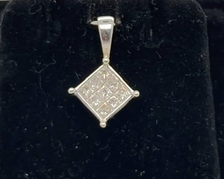 Diamond Pendant 14k White Gold 0.54ctw Princess Cut Diamond Cluster