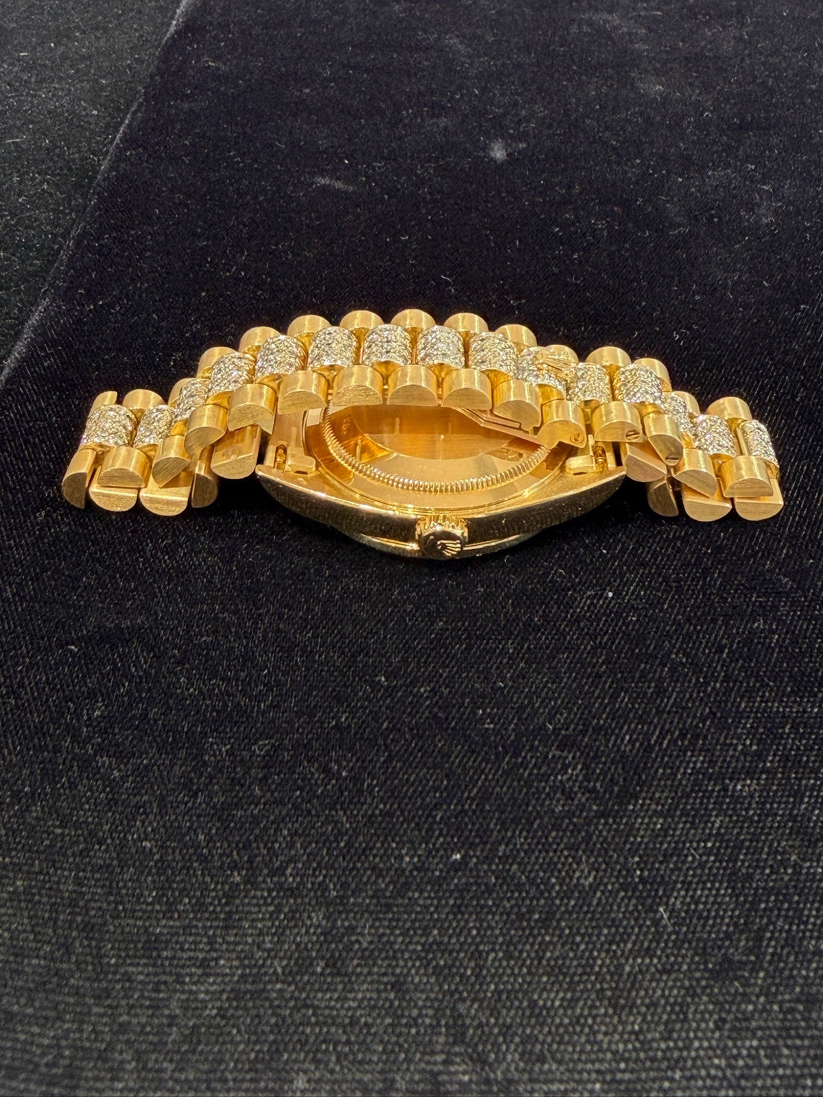 Rolex Day-Date 18238 18K Yellow Gold Custom Diamond Dial & Bezel 36mm (view 8)