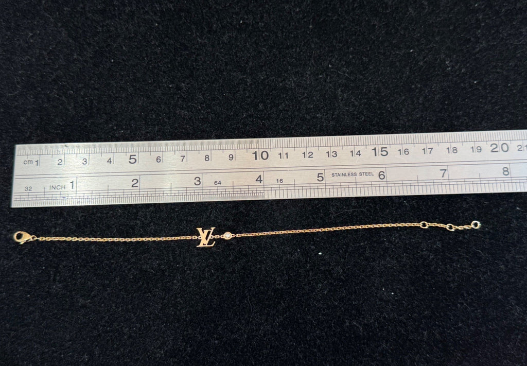 Louis Vuitton Idylle Blossom LV Bracelet 18K Yellow Gold Diamond 7" (view 6)