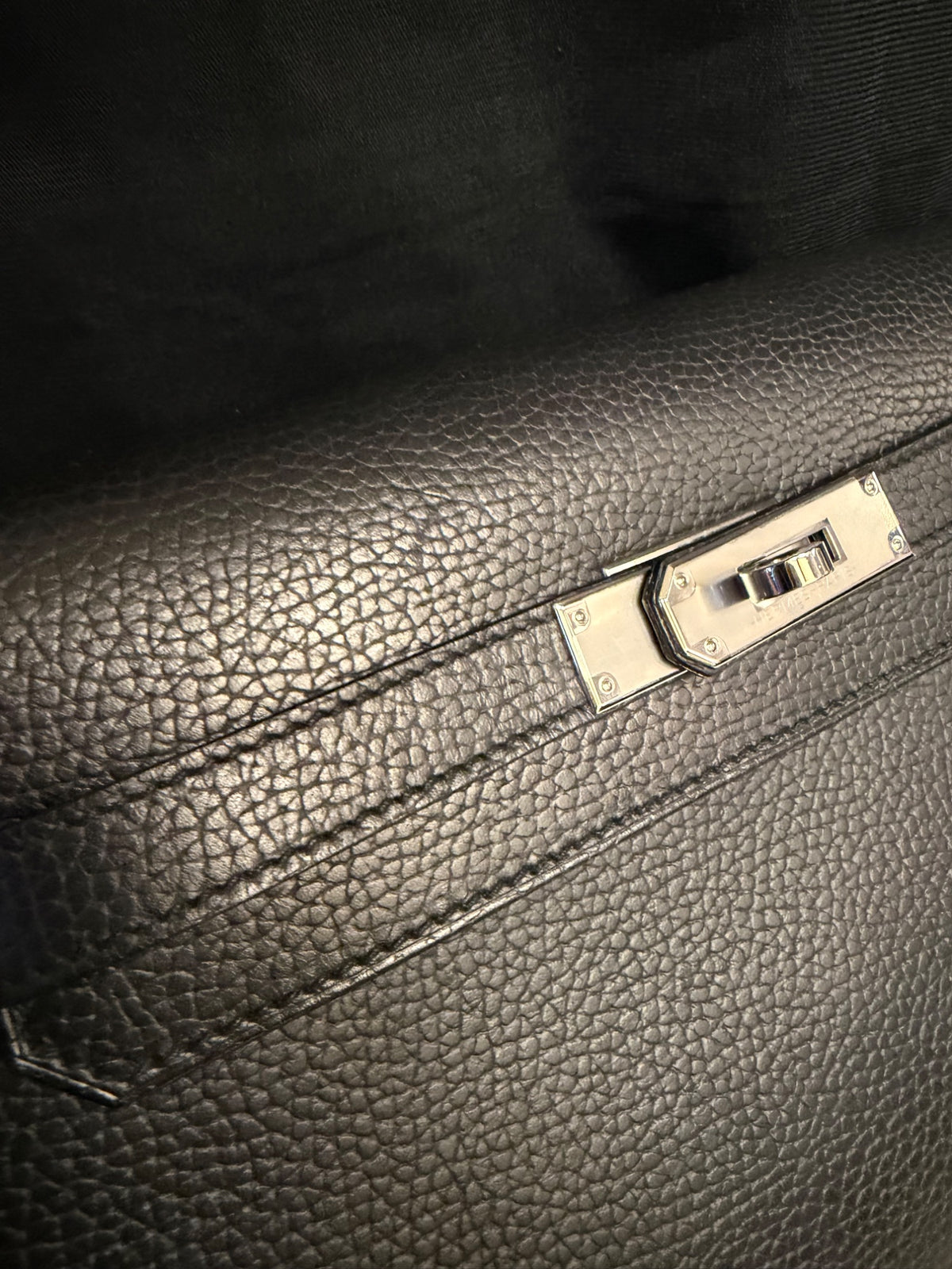 Hermès Kelly Depeches 25 Black Leather Palladium Hardware Clutch Bag (view 8)
