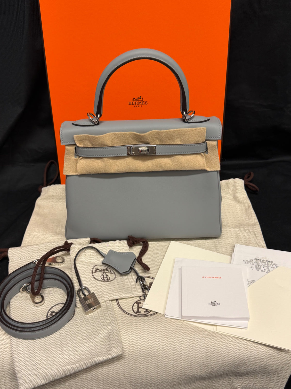 Hermès Kelly 25 Gris Pantin Swift Leather Palladium Hardware Handbag 2026 (view 1)