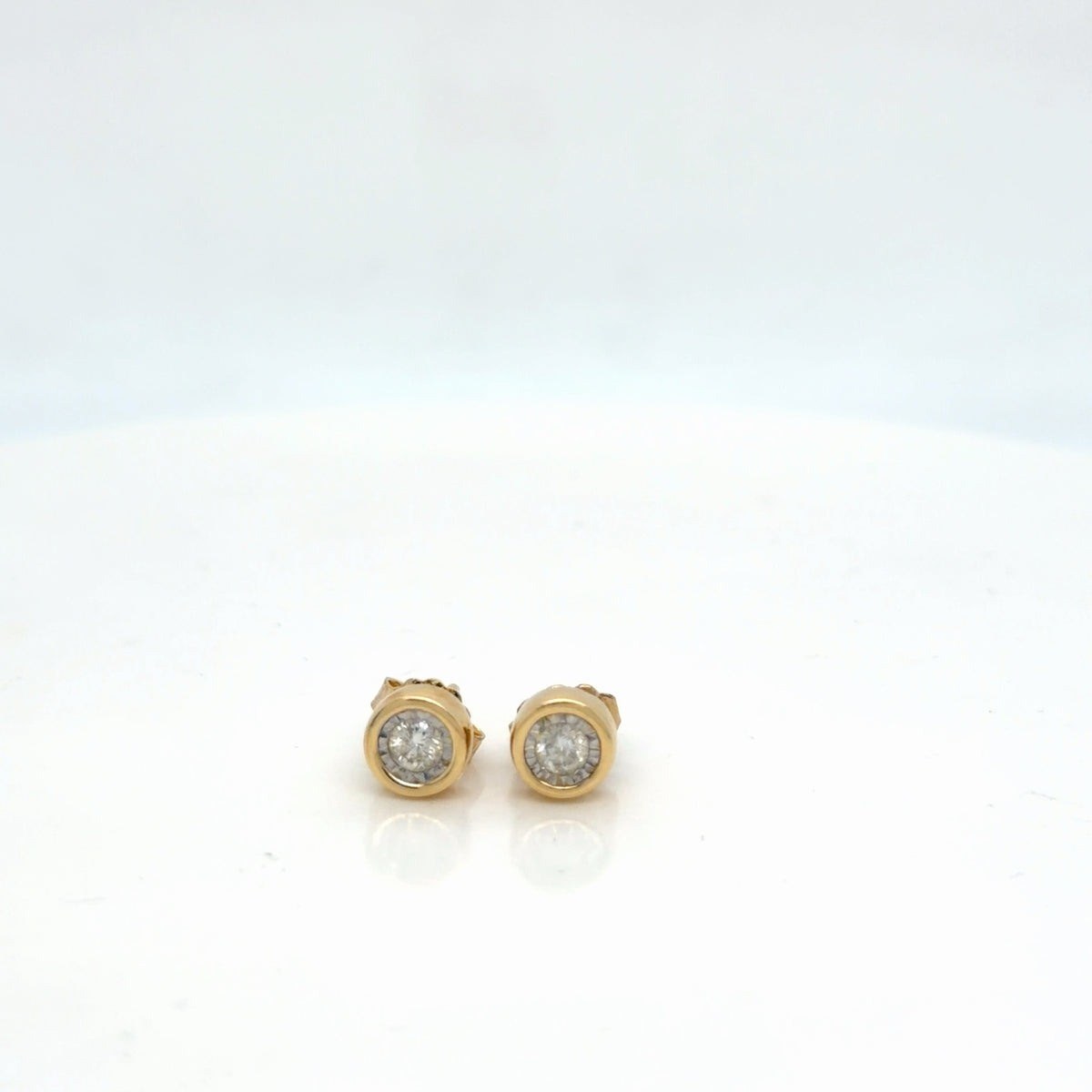 Diamond Bezel Stud Earrings 14k Yellow Gold 0.20 ctw Round Natural