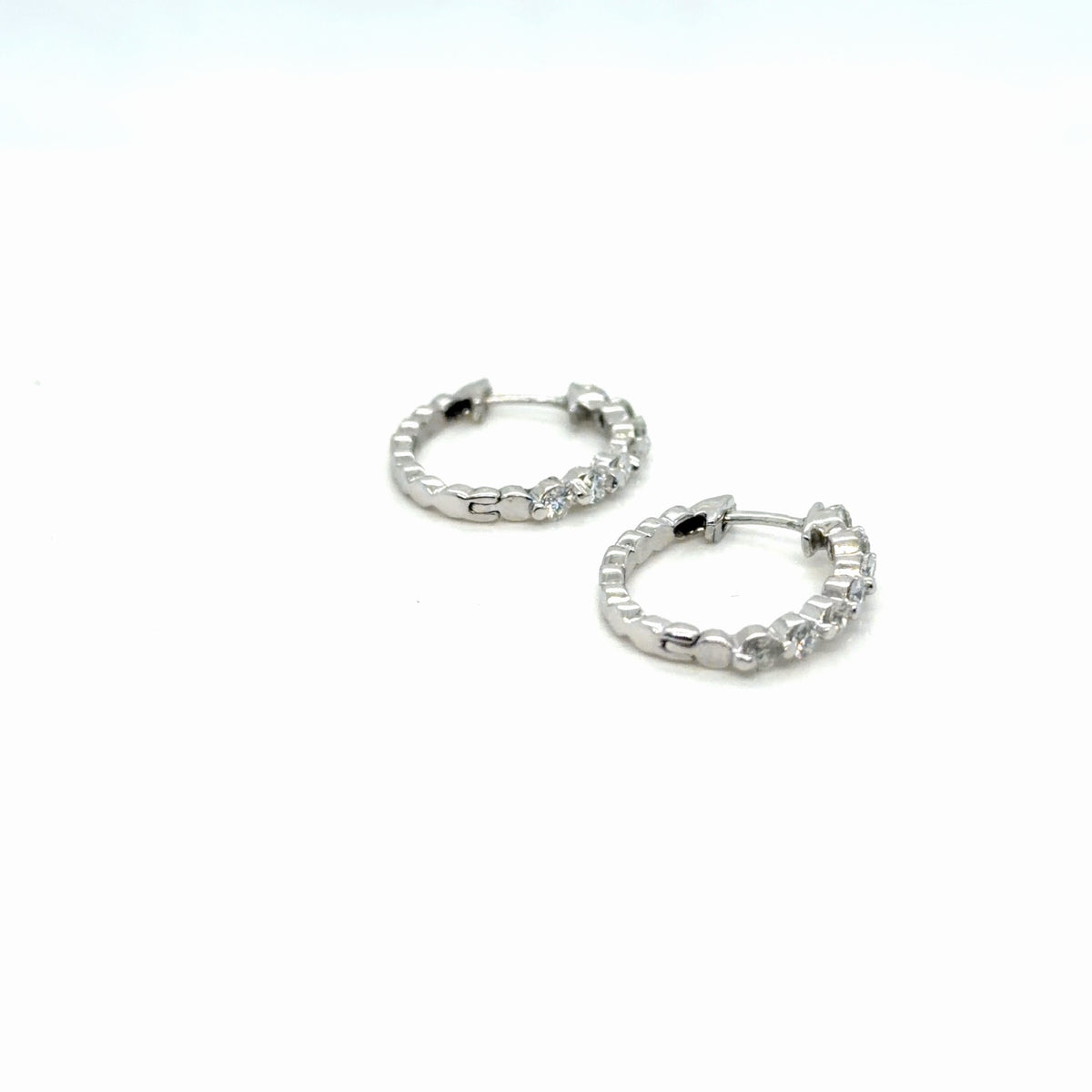 14k White Gold Diamond Hoop Earrings 0.56 CTW Round Natural H SI (view 2)