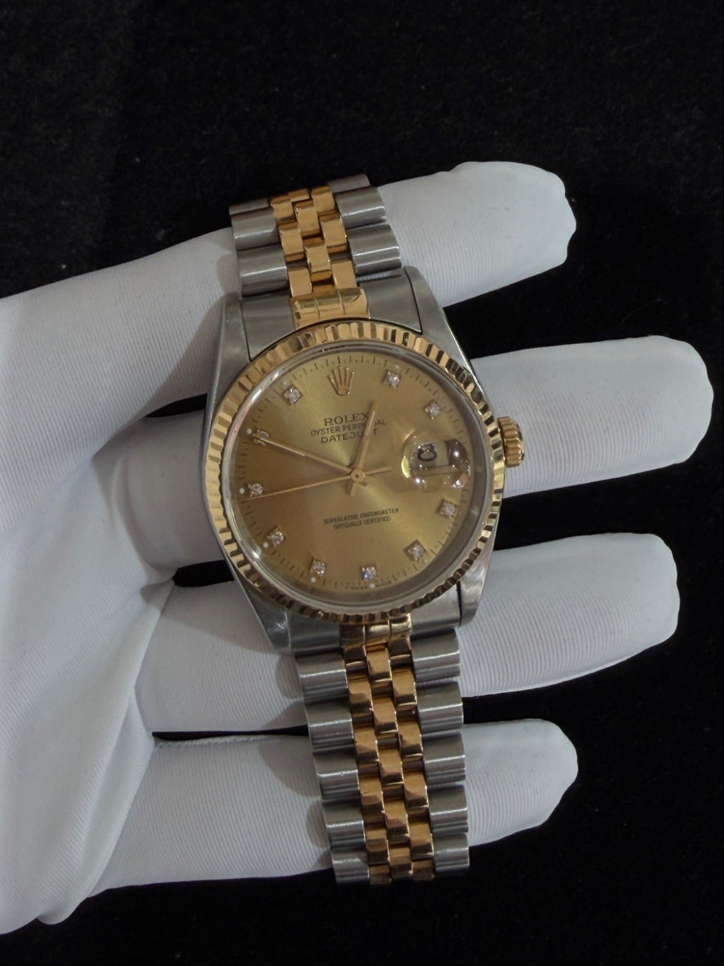 Rolex Datejust 16233 Two-Tone Steel 18k Gold Champagne Diamond Dial (view 2)