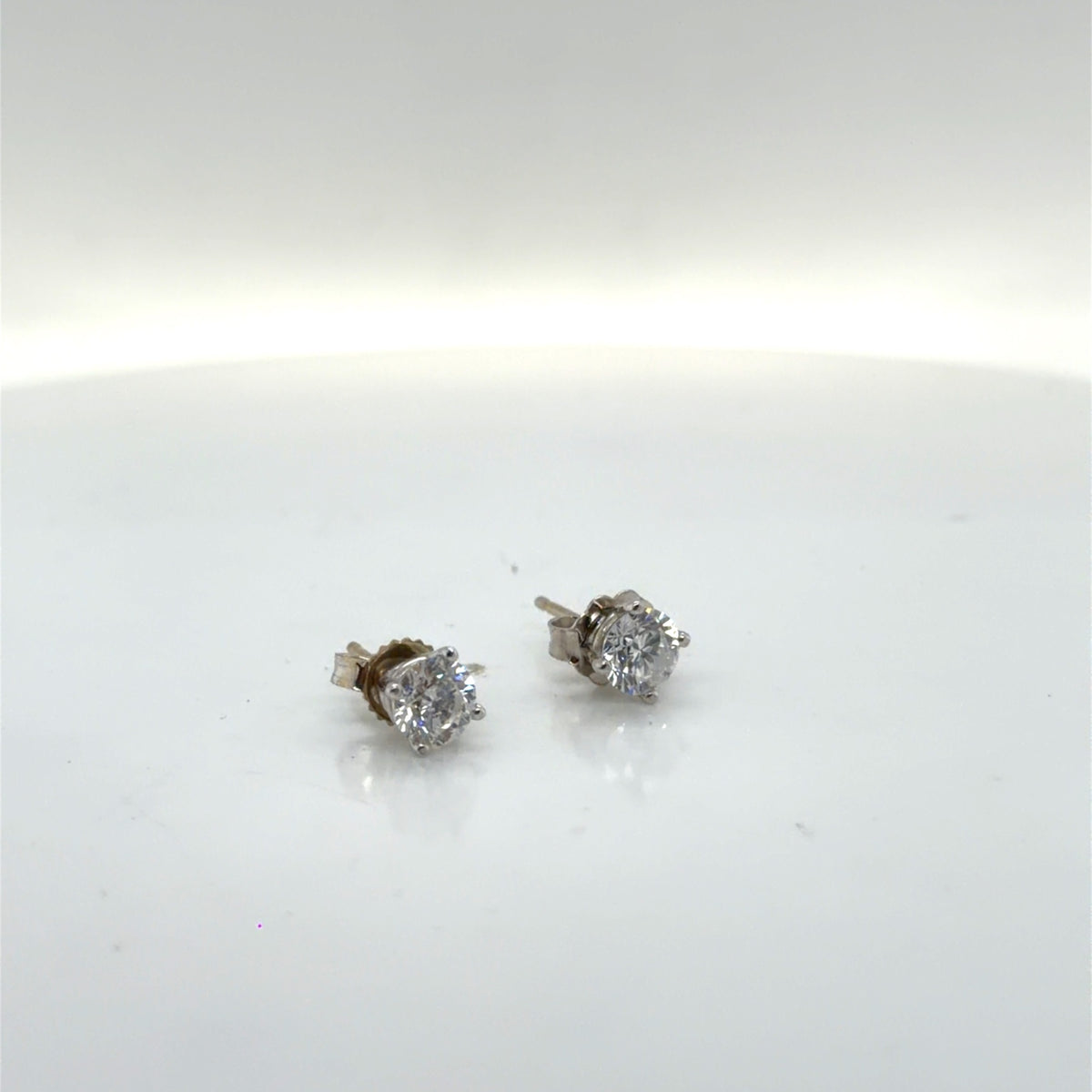 14K White Gold Natural Diamond Stud Earrings 0.80 ctw G I1 Round Brilliant (view 3)
