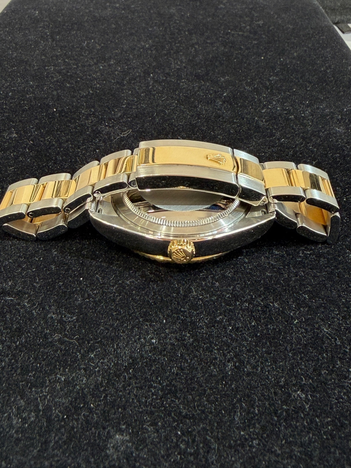 Rolex Sky-Dweller 42mm Two-Tone Steel 18k Gold Champagne Dial 326933 (view 10)