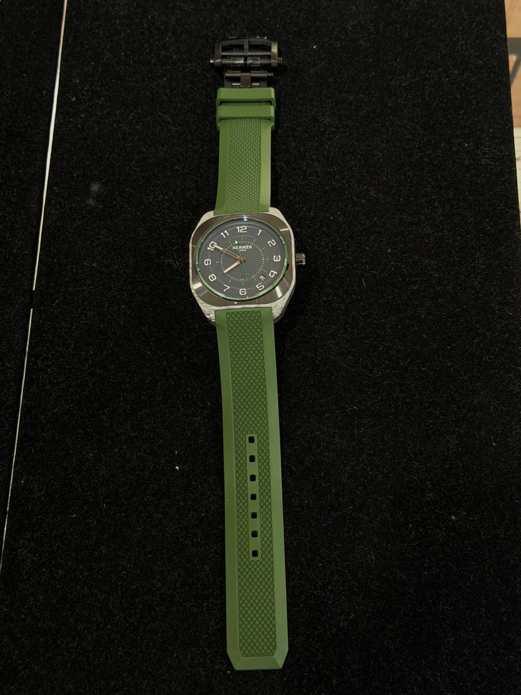 Hermès H08 Watch Steel Green Rubber Strap W402991WW00 39mm Auto (view 3)