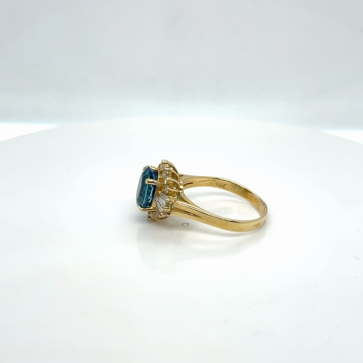 14k Yellow Gold Blue Topaz Oval Diamond Halo Cocktail Ring Size 9.75 (view 2)