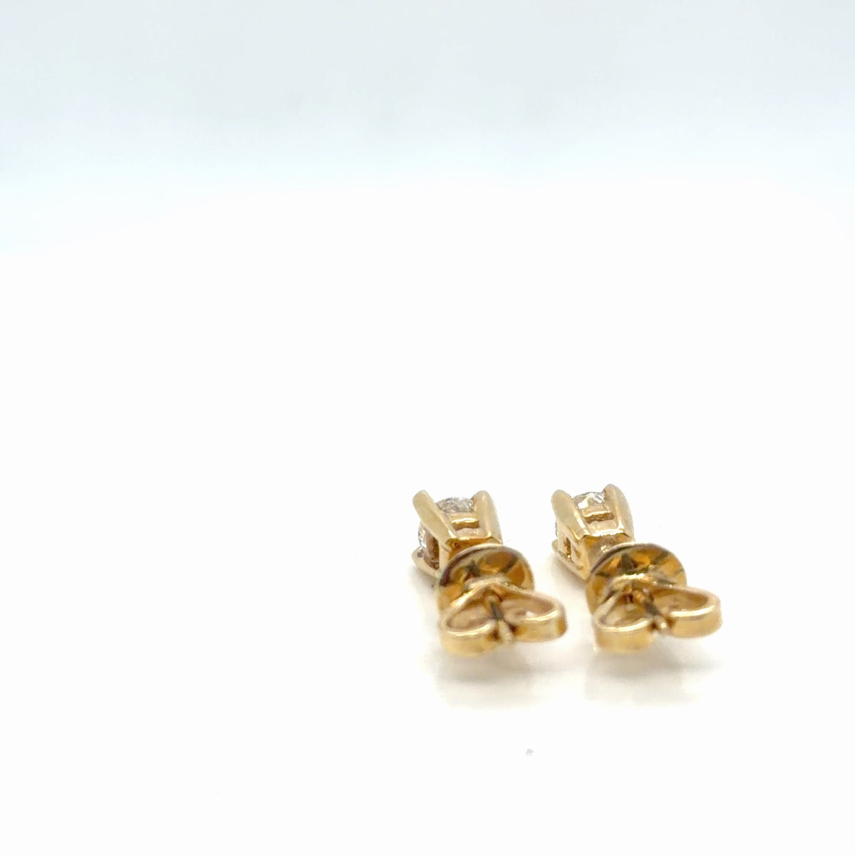 14k Yellow Gold Natural Diamond Stud Earrings 1.00 ctw Round I SI (view 3)