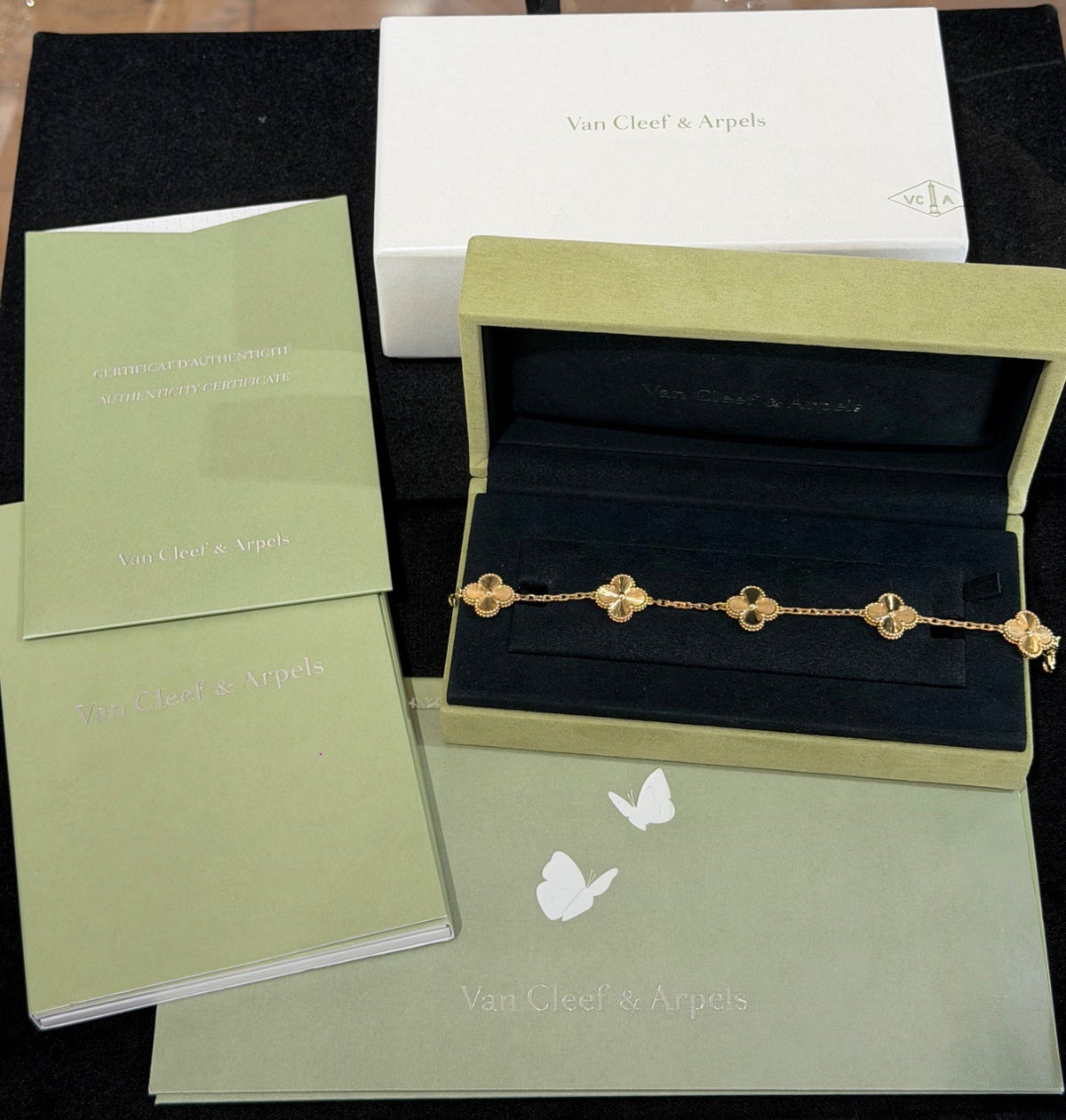 Van Cleef & Arpels Vintage Alhambra 5 Motif Bracelet 18K Yellow Gold