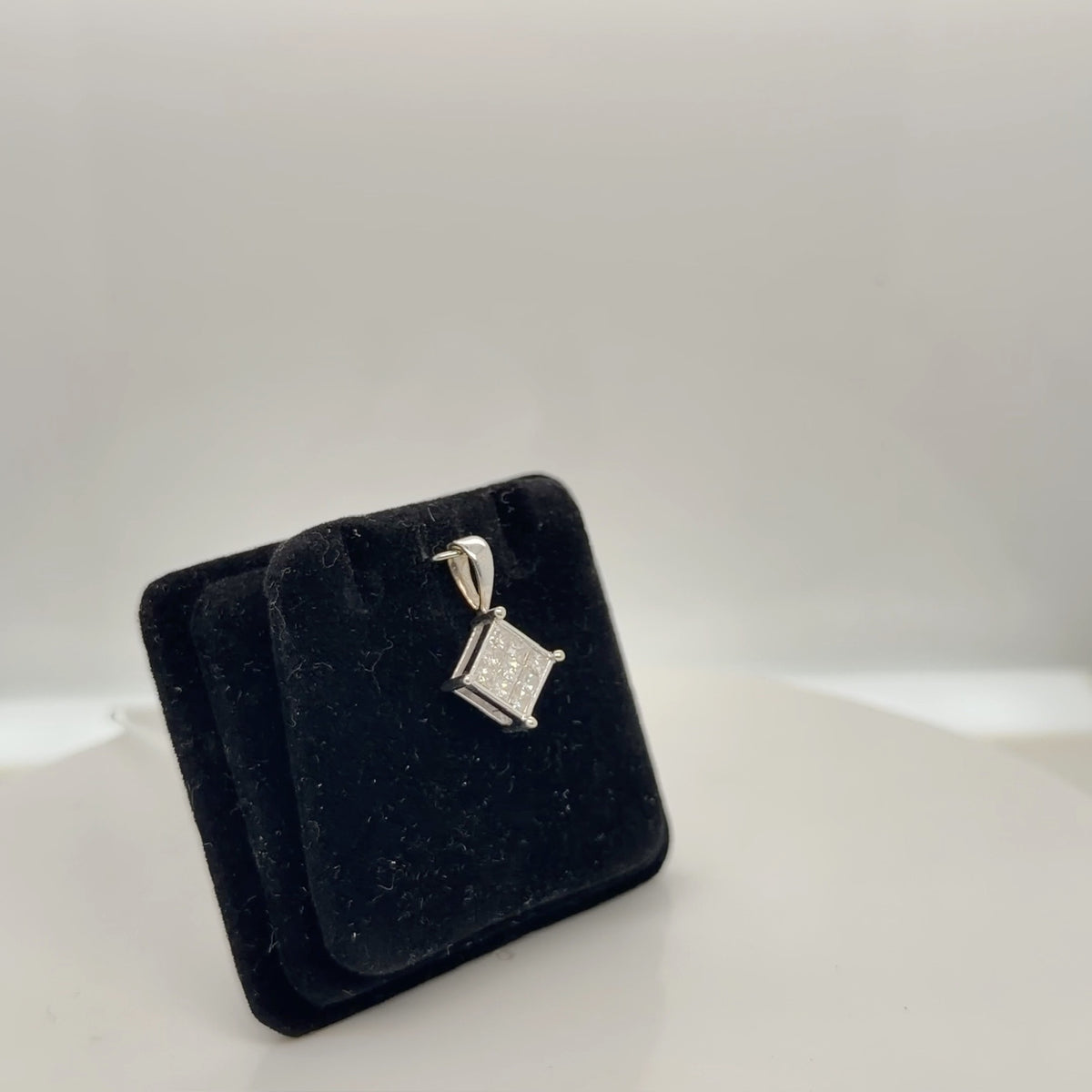 Diamond Pendant 14k White Gold 0.54ctw Princess Cut Diamond Cluster (view 2)