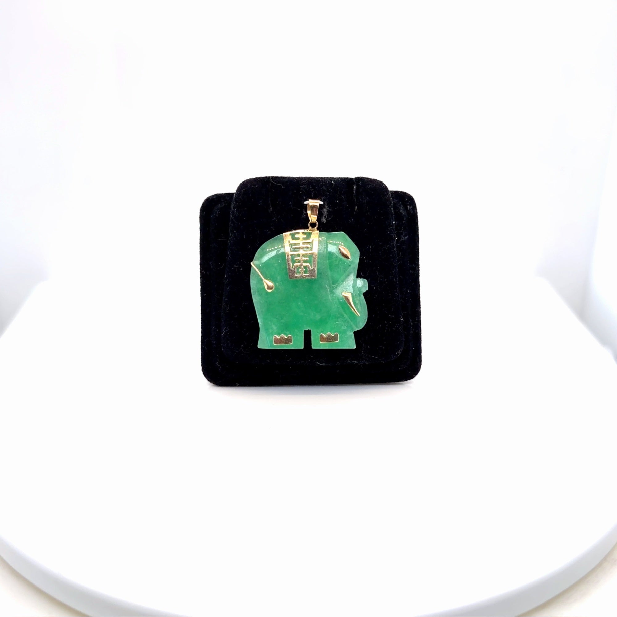 Green Jade Elephant Pendant 14K Yellow Gold Lucky Charm, 5.15g (view 2)