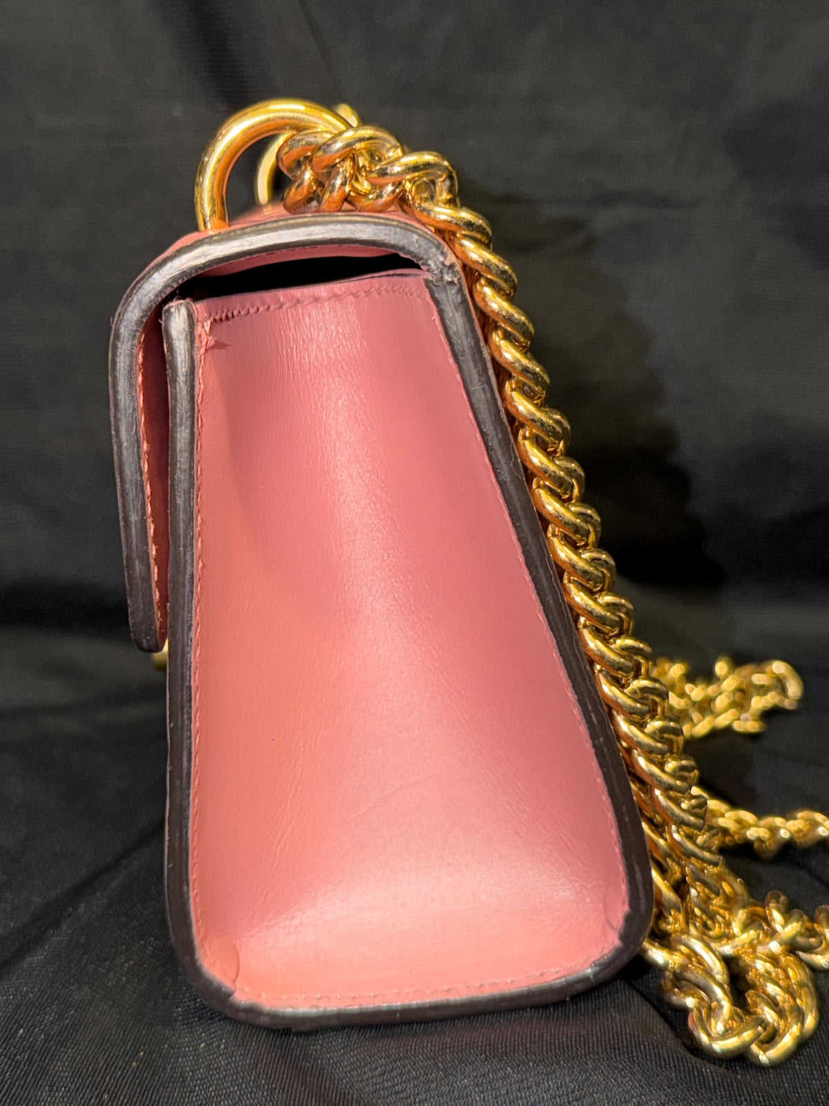 Gucci Padlock Small Guccissima Pink Leather Gold Chain Shoulder Bag (view 5)