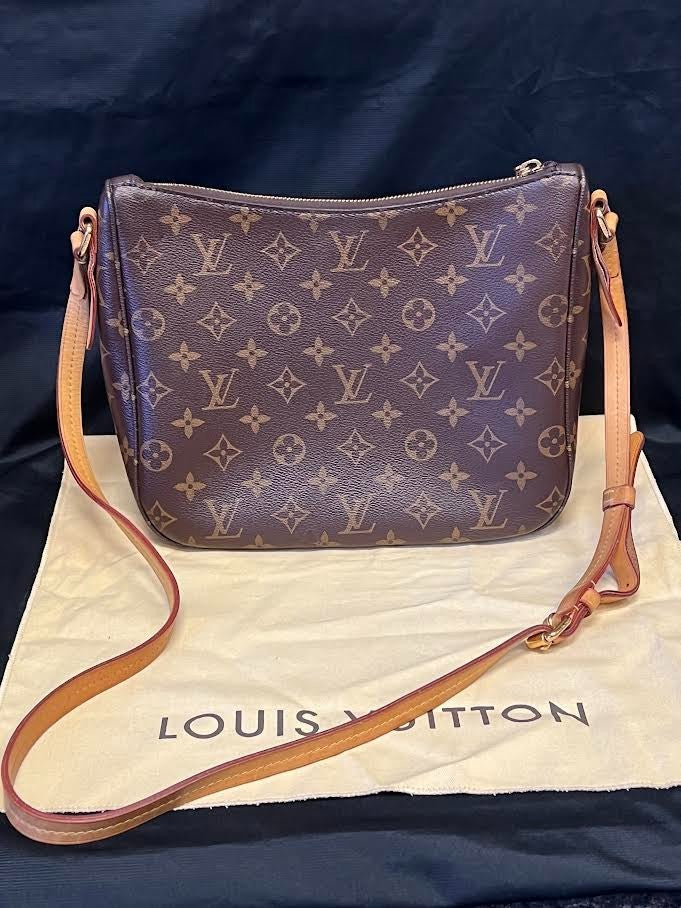 Louis Vuitton Mabilion Shoulder Bag/crossbody Monogram Canvas (view 4)