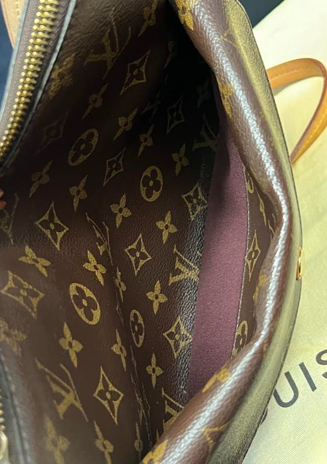 Louis Vuitton Mabilion Shoulder Bag/crossbody Monogram Canvas (view 7)