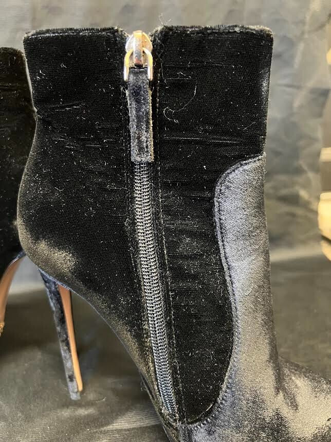 Gianni Renzi Couture Black Velvet Pointed Toe Pumps/ankle Boots 4in Heel 37.5 (view 8)