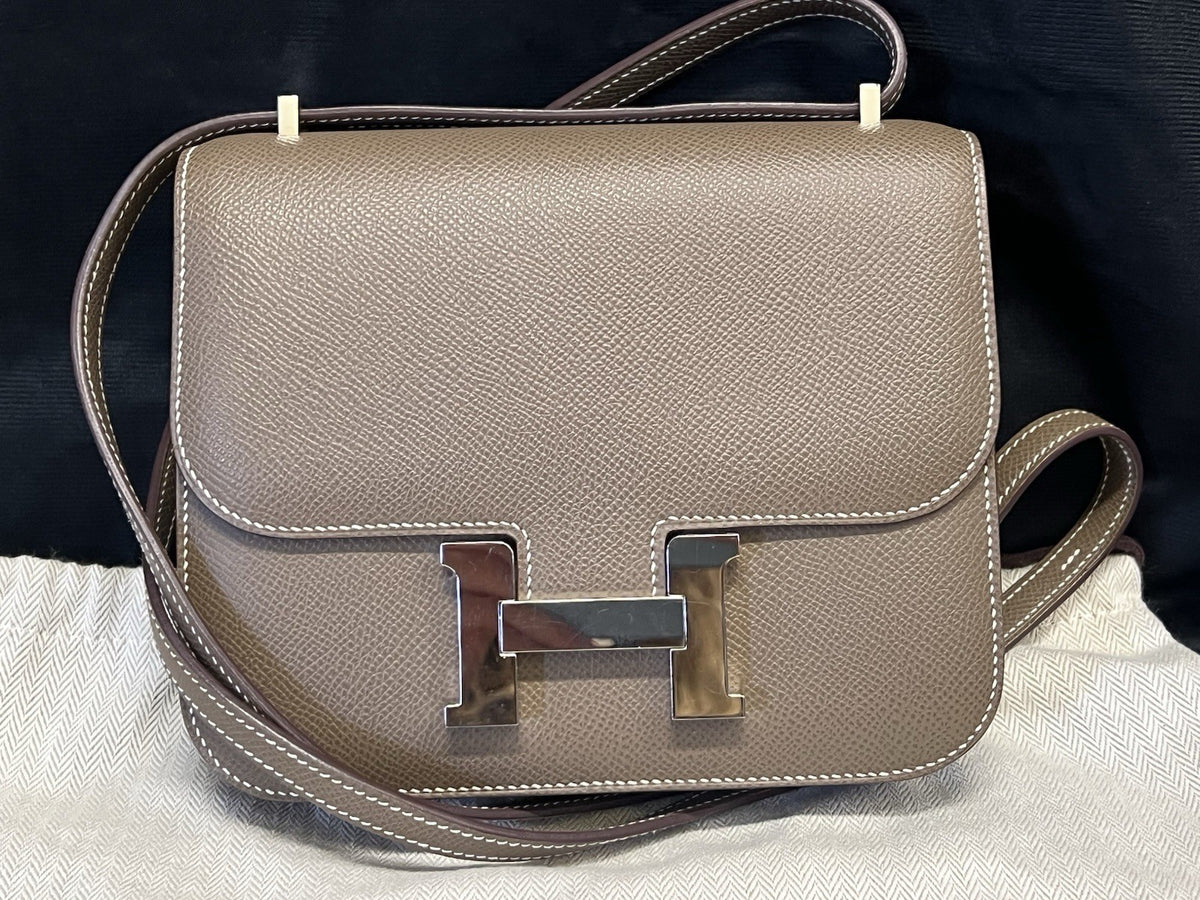 Hermes Constance 18 Shoulder Bag Etoupe Palladium Hardware Epsom Leather 2020 (view 1)