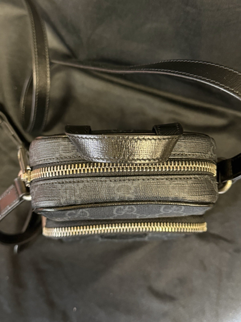 Gucci GG Supreme Mini Interlocking G Stachel Black Canvas Crossbody — view 6