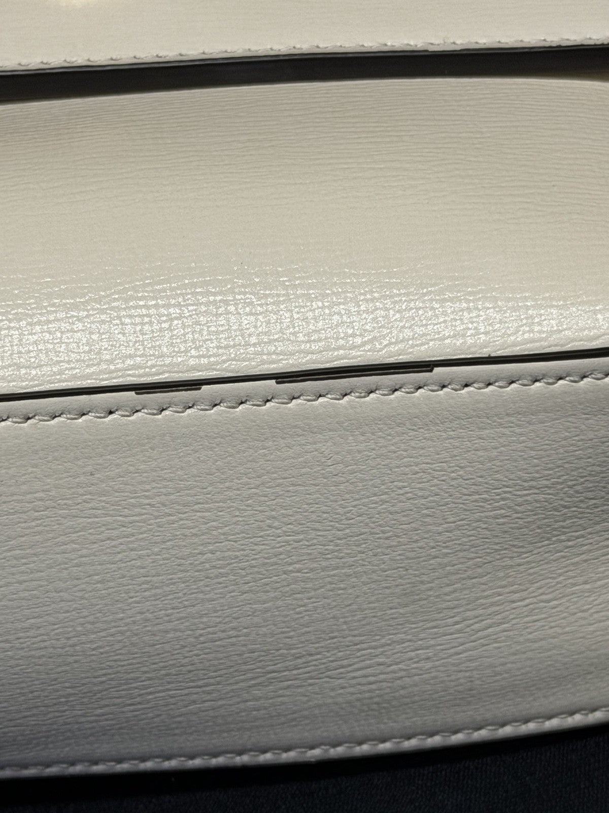 Gucci Horsebit 1955 Crossbody Bag Adjustable Strap Cream Leather, Gold Hardware (view 18)