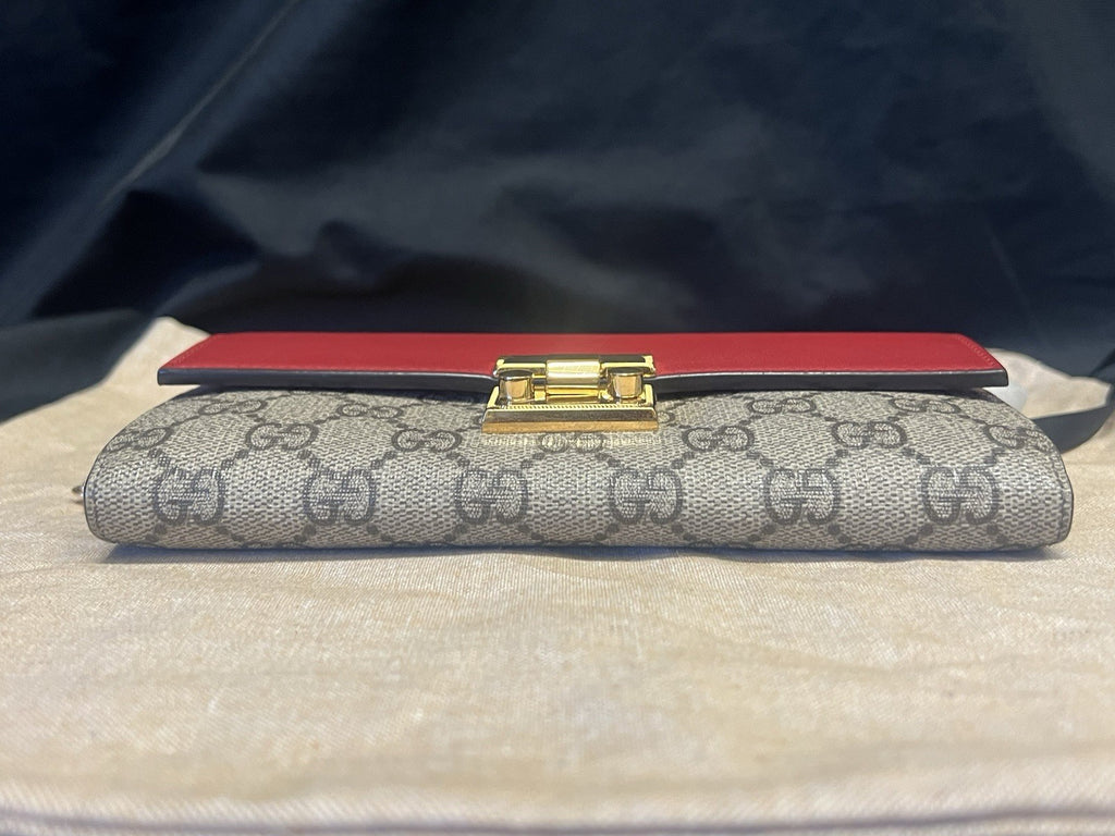 Gucci Red GG Supreme Long Wallet Clutch Removable Chain Straps Dust Bag and Box (view 8)