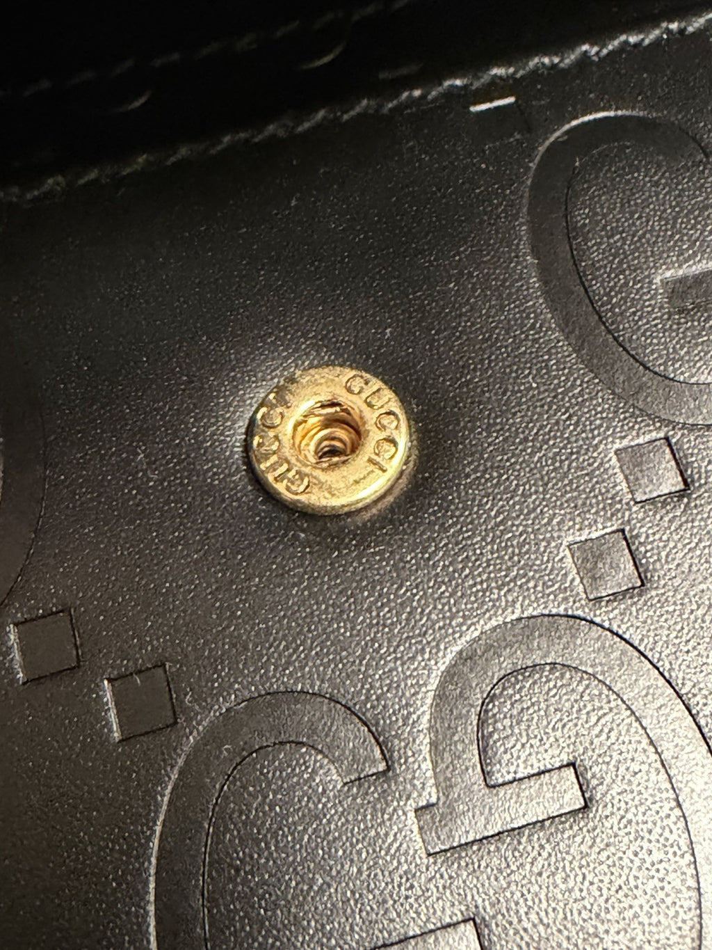 Gucci GG Emblem Card Case Black Leather Gold Hardware9