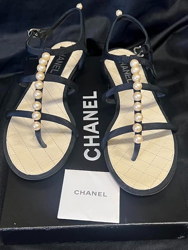 CHANEL FAUX PEARL THONG BLACK SANDALS W BUCKLE ANKLE STRAP SIZE EU 38/ US 78
