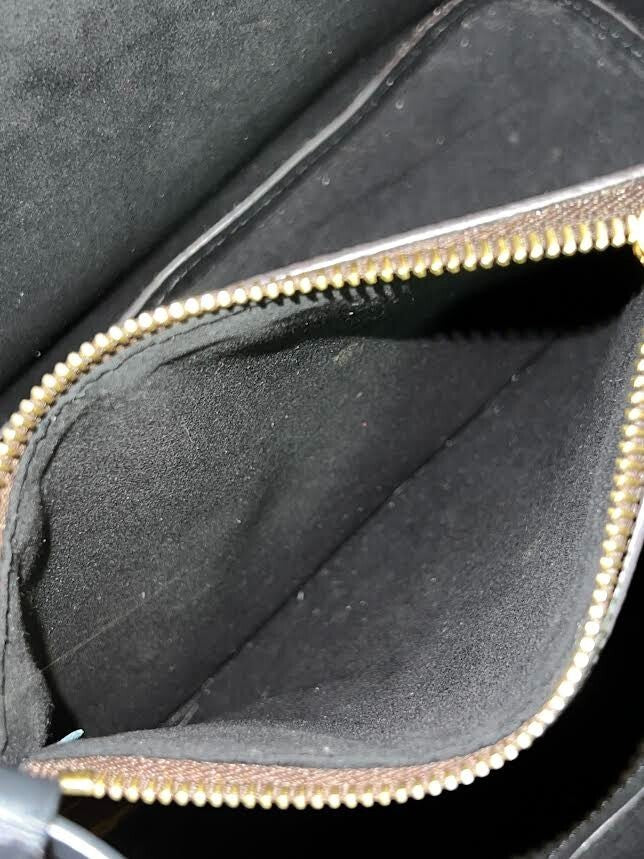 Louis Vuitton Neonoe MM Black Monogram M44020 Drawstring Bucket Bag (view 13)