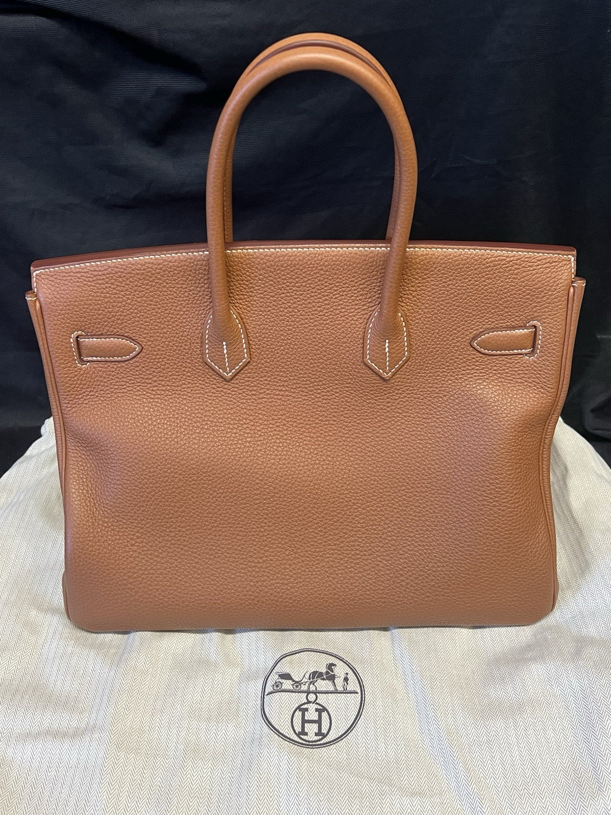 Hermes 2017 Birkin 35 Gold Togo Leather Palladium Hardware Top Handle Bag (view 3)