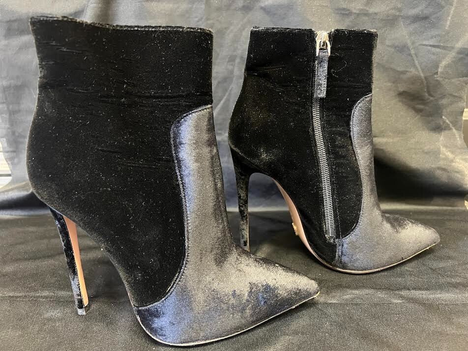 Gianni Renzi Couture Black Velvet Pointed Toe Pumps/ankle Boots 4in Heel 37.5 (view 3)