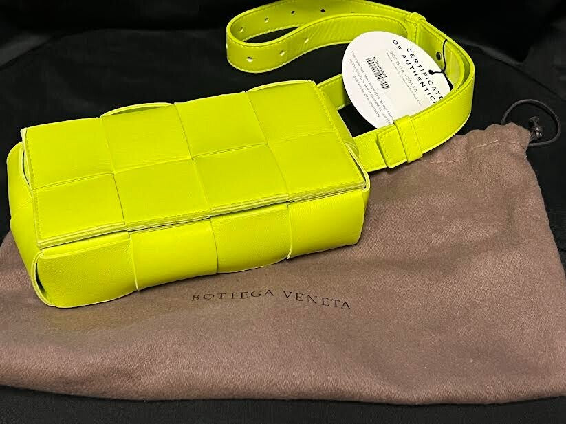Bottega Veneta Belt Cassette Acidkiwi Intrecciato Nappa Leather Adjustable Strap (view 6)