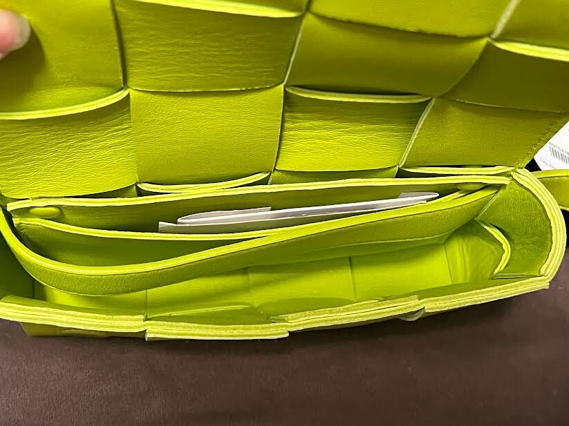 Bottega Veneta Belt Cassette Acidkiwi Intrecciato Nappa Leather Adjustable Strap (view 4)
