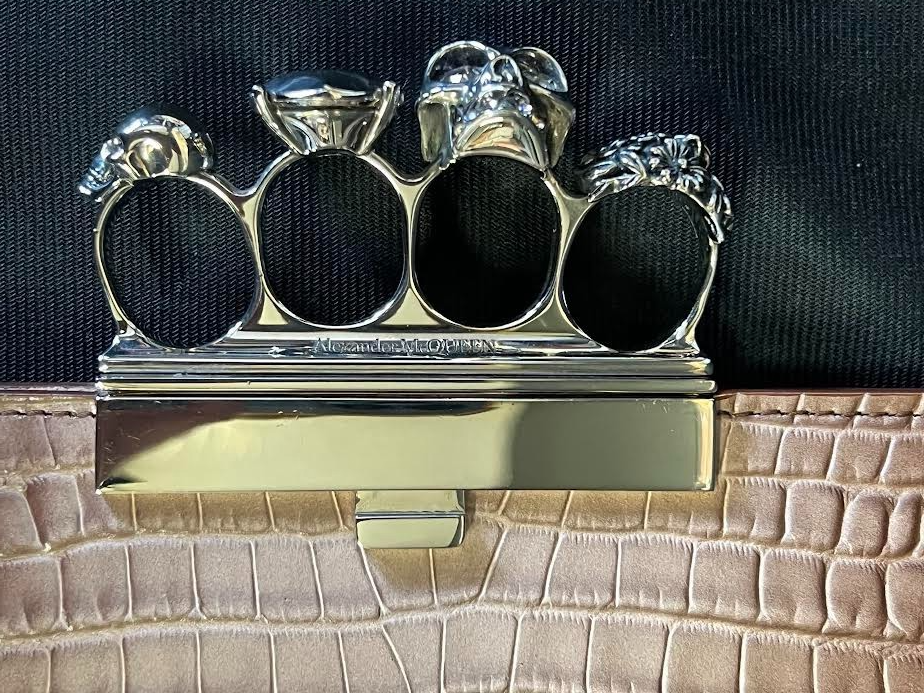 Alexander Mcqueen Four Ring Knuckle Clasp Crocodile Clutch Brown Gradient/silver (view 2)