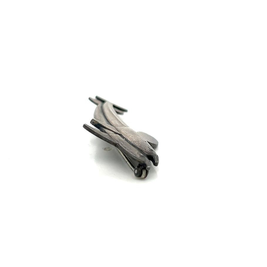 Georg Jensen Denmark #317 Sterling Silver Two Dolphin Jumping Vintage Brooch — view 3