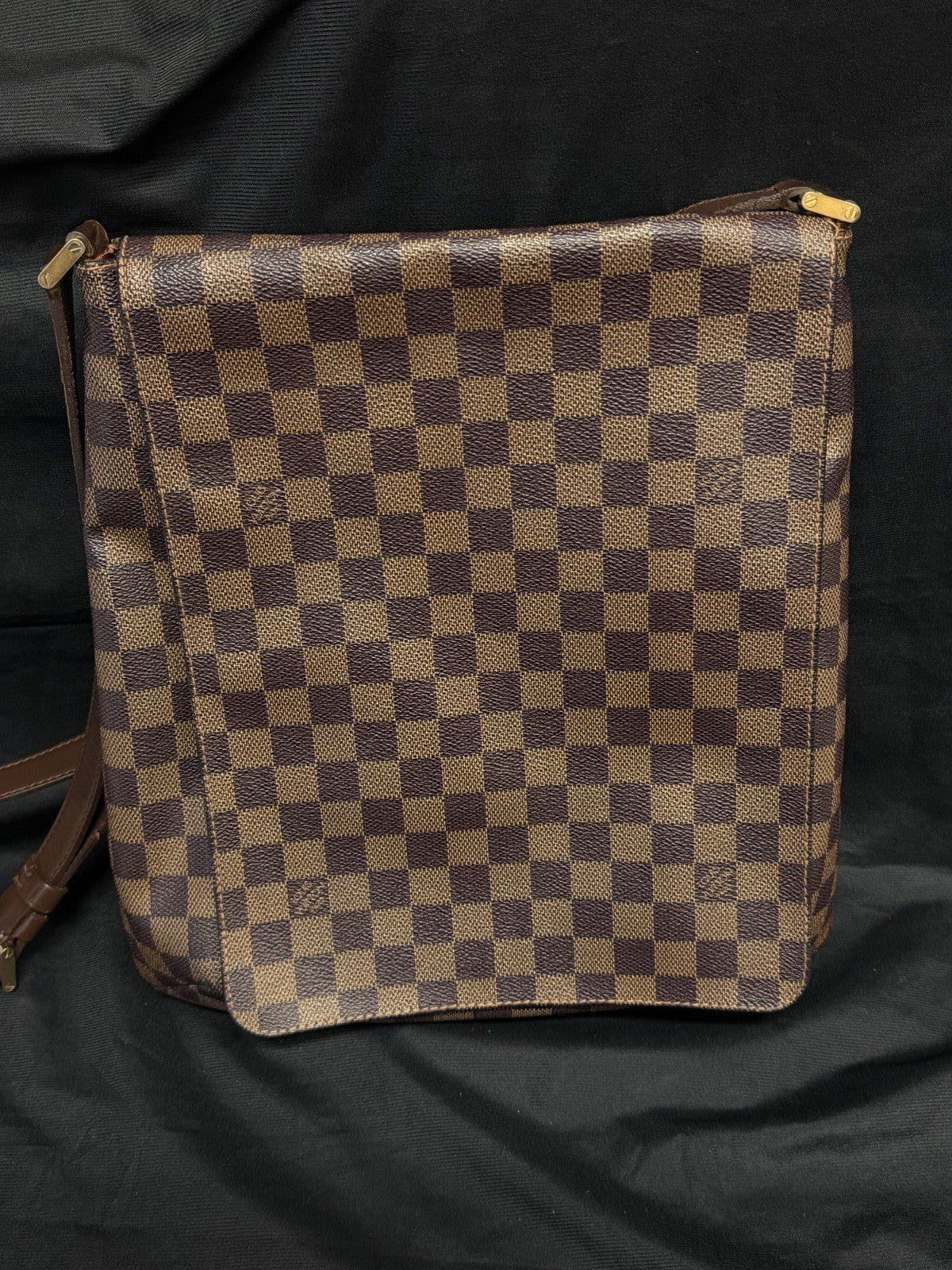 Louis Vuitton Musette Crossbody Brown Canvas Damier Ebene (view 2)