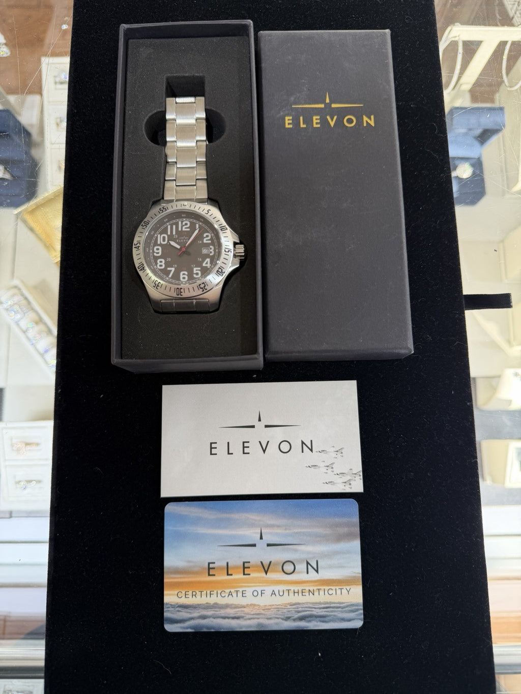 Elevon Aviator Silver/Black 41mm Stainless Steel Watch Date Indicator ELE120-2 (view 8)