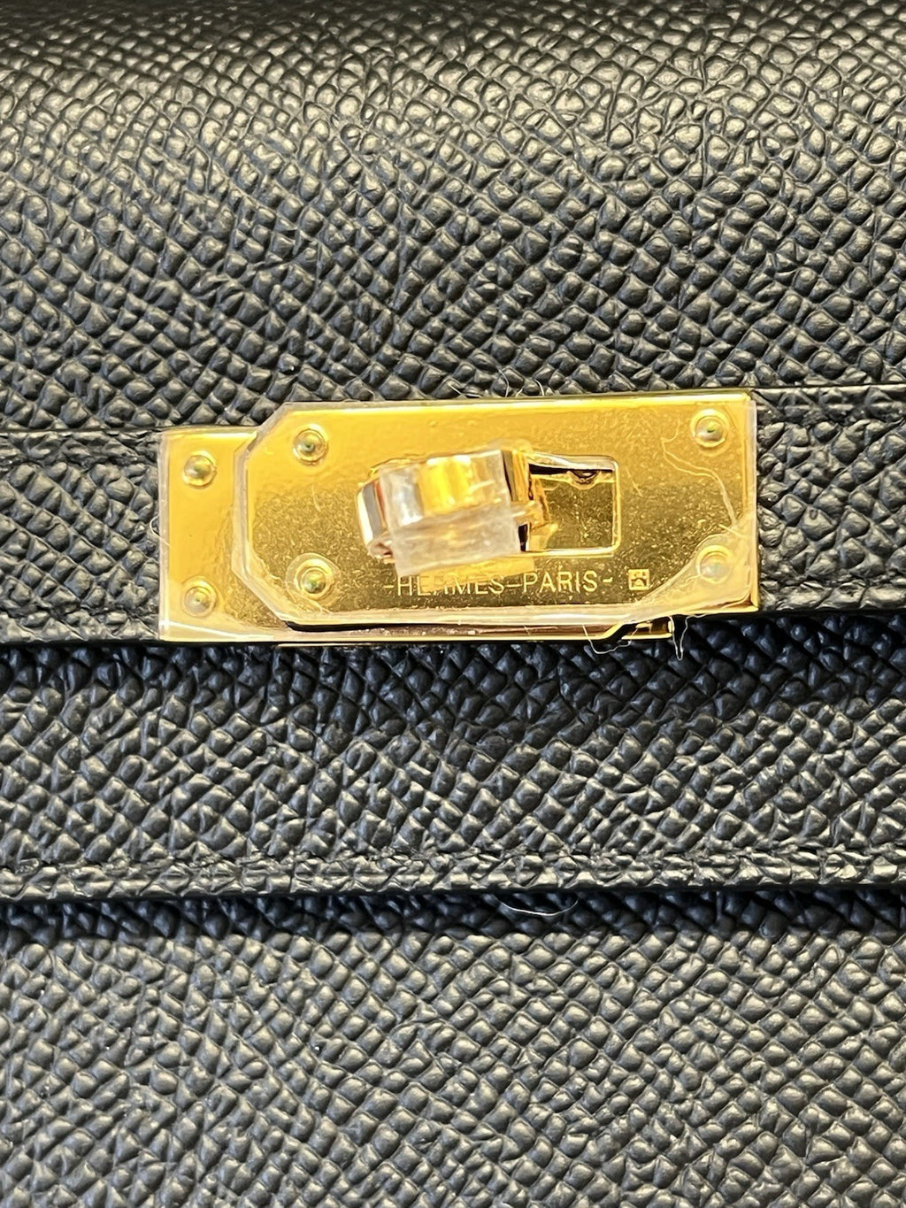 Hermes Black Epsom Kelly TO Go, Gold Hardwear, Removable Strap, Dust Bags, Box (view 12)
