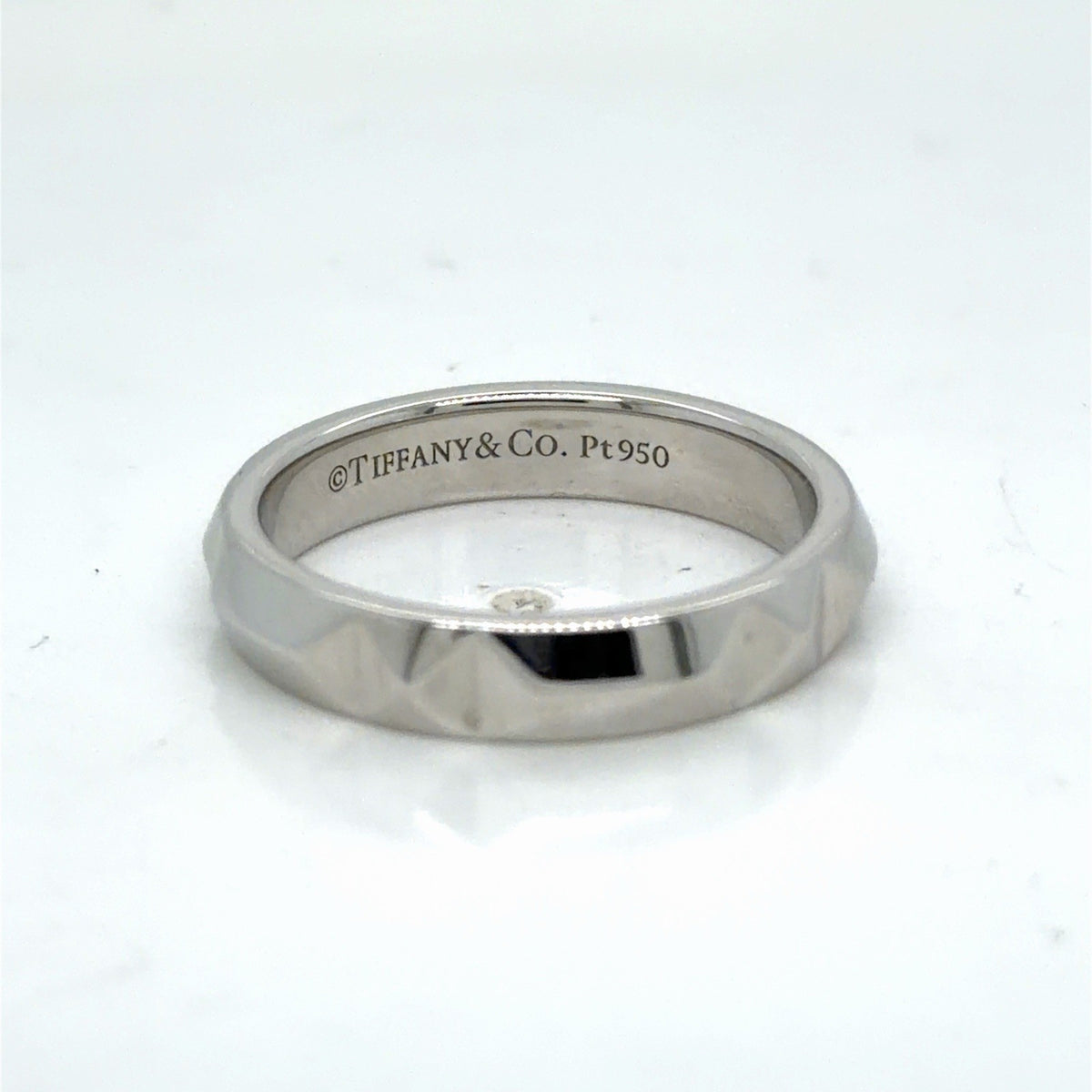 Tiffany & Co. Tiffany True 4 mm Beveled Band Platinum PT 950 Size 8 (view 2)