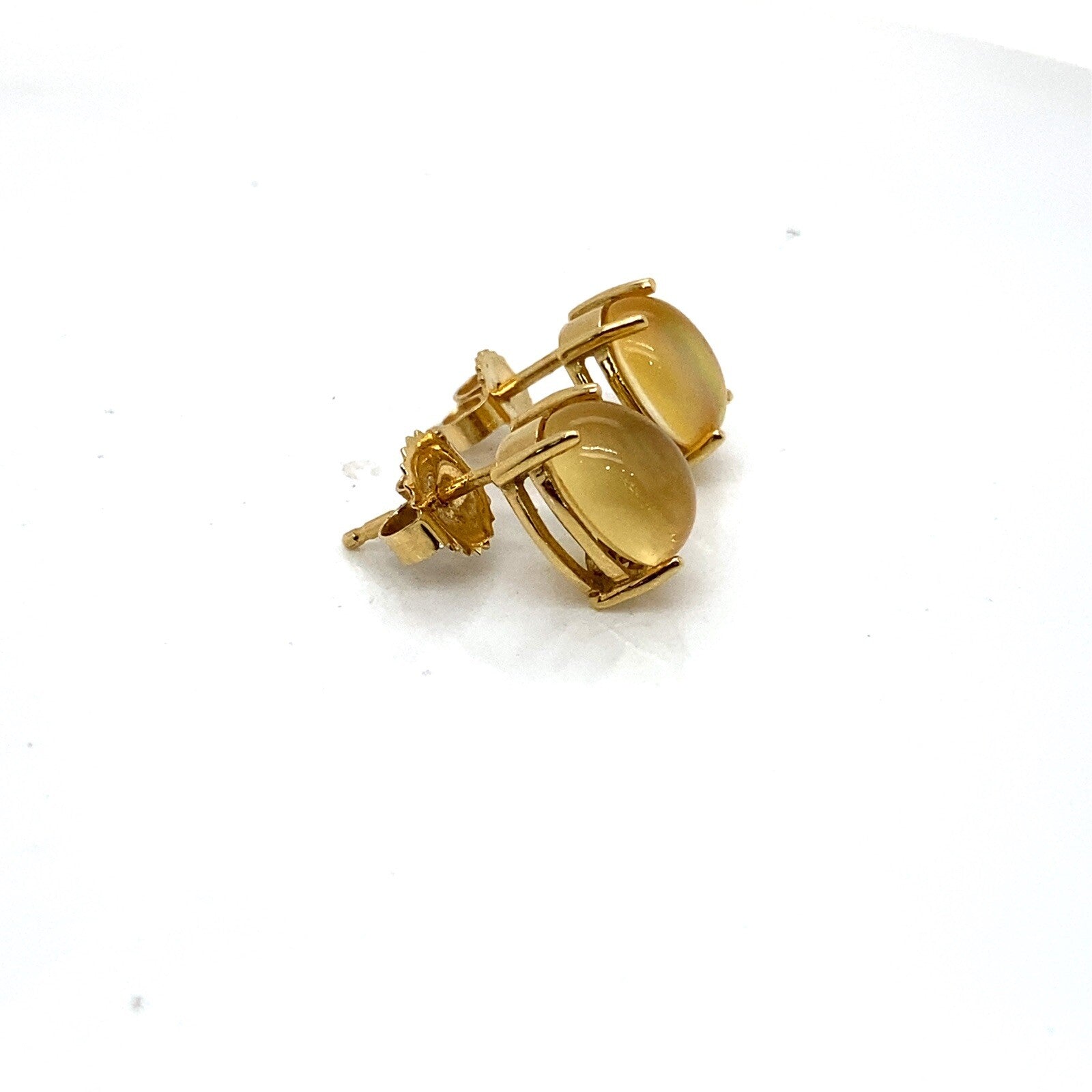 Roberto Coin 18k Yellow Gold Quartz Pearl Doublet Cabochon Stud Earrings — view 3