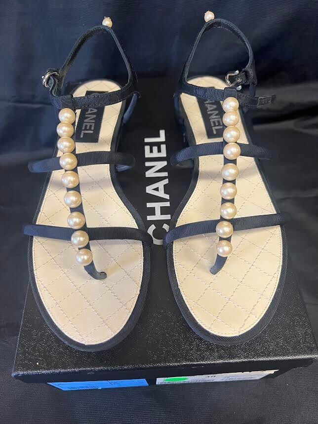CHANEL FAUX PEARL THONG BLACK SANDALS W BUCKLE ANKLE STRAP SIZE EU 38/ US 71
