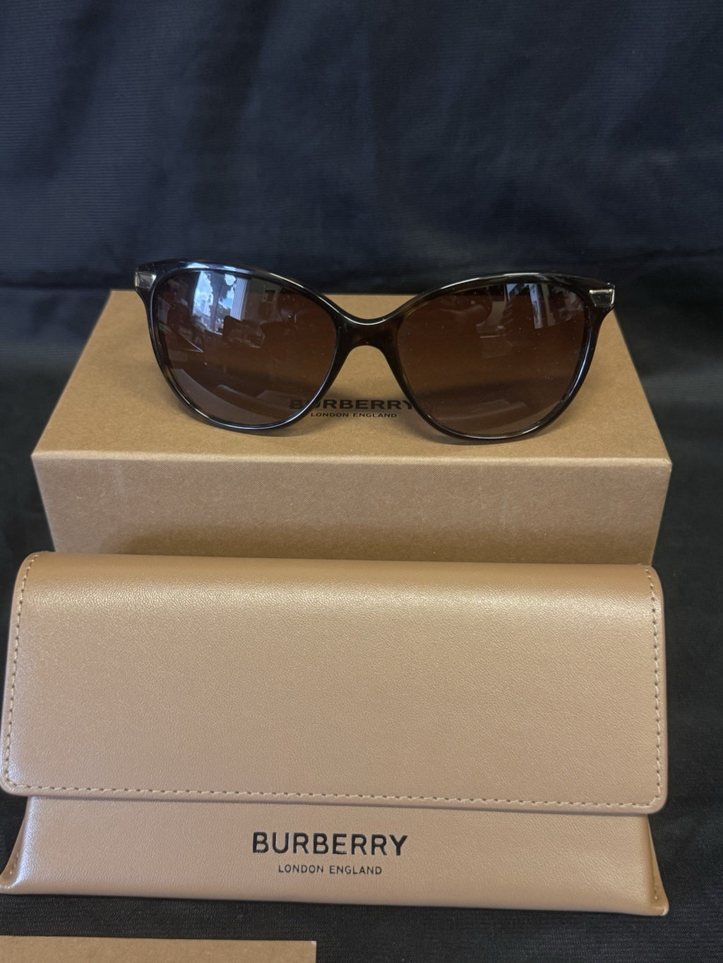 Burberry Dark Havana Frame Brown Gradient Lens Sunglasses BE4216 57-16/ 140 MM (view 7)