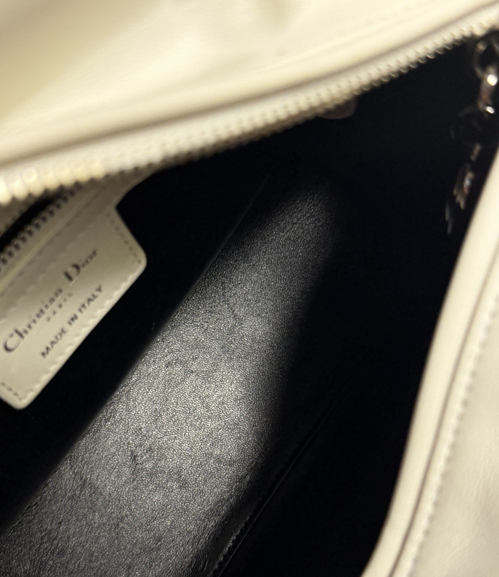 Christian Dior Medium Patch Lady Dior Bag White Calfskin Leather — view 9