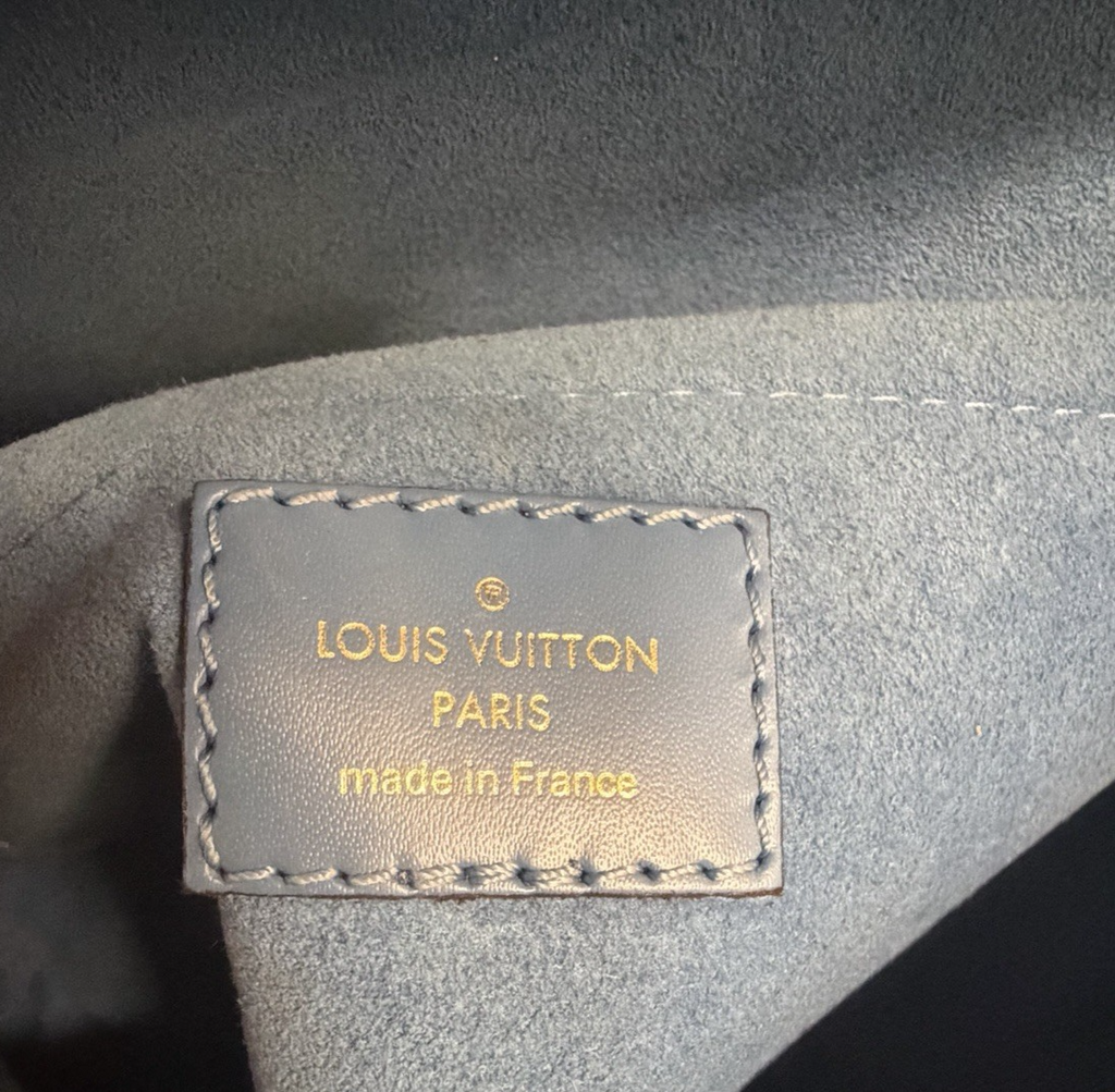 Louis Vuitton Locky BB Epi Leather Blue Top Handle Bag & Removable Strap (view 11)