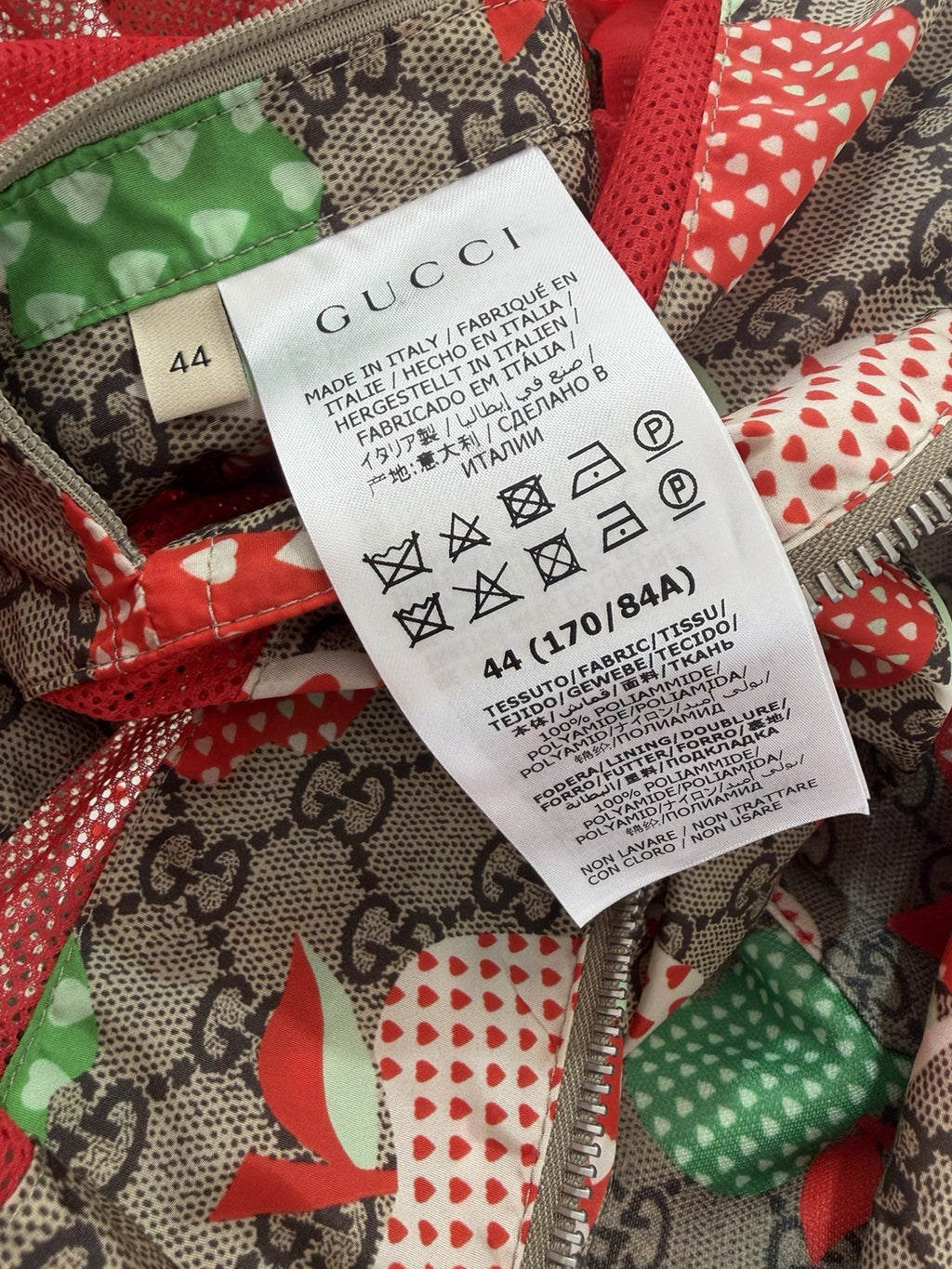 Gucci Les Pommes GG Supreme Apple Motif Jacket (size 44) & Pants (XS) Set7