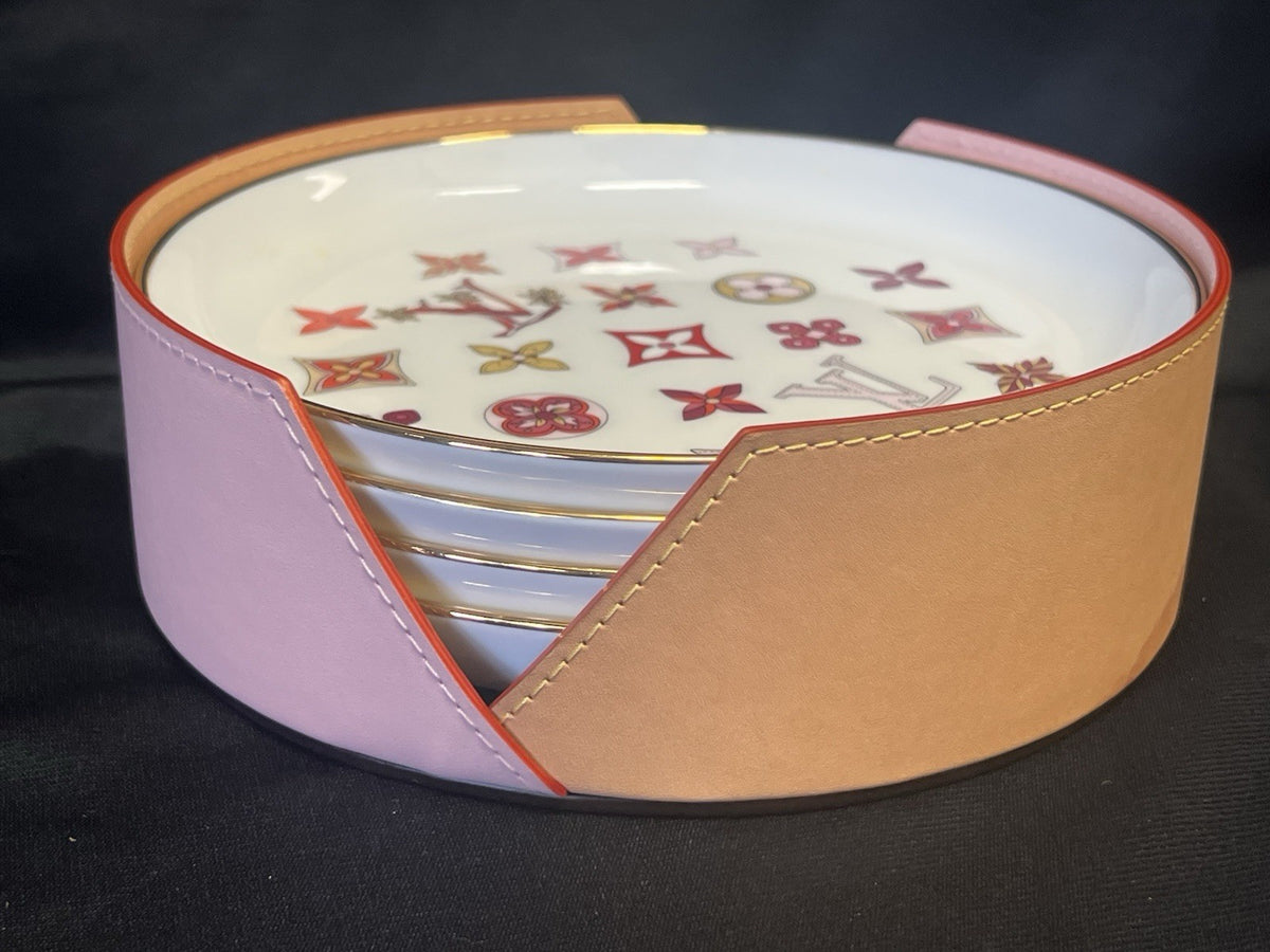 Louis Vuitton Monogram Flower Set OF 4 Small White Plates/gold Trim and Holder (view 2)