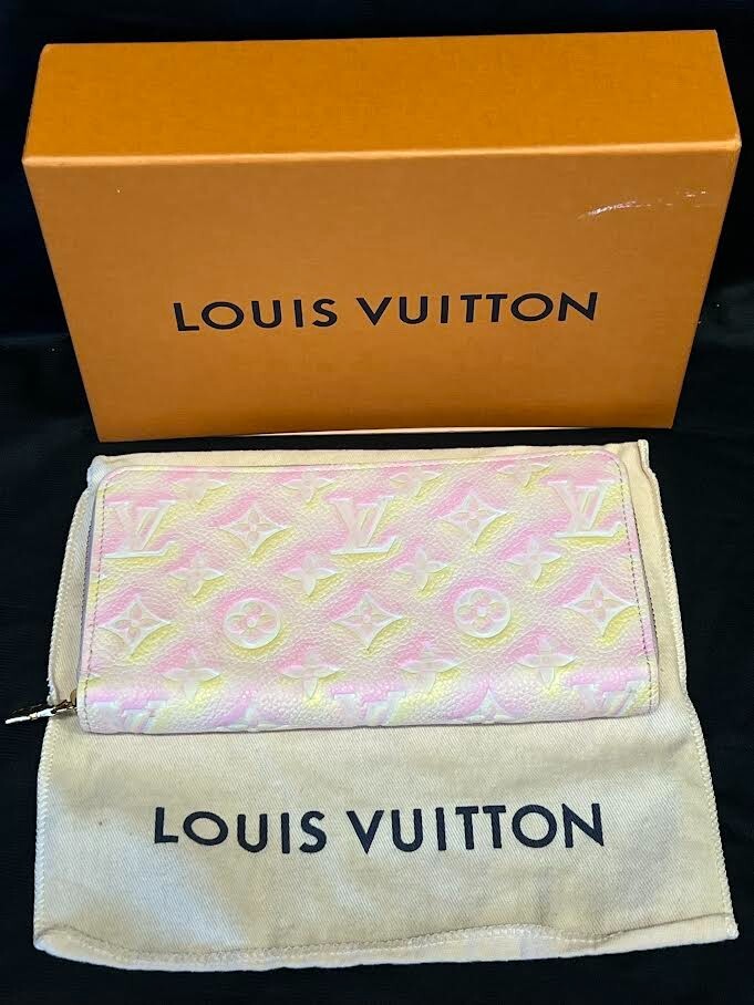 Louis Vuitton Stardust Zippy Wallet Pink/Yellow Shimmer Effect M812990