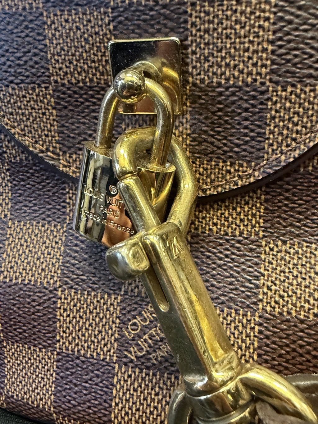 Louis Vuitton Duomo Damier Ebene Top Handle Bag, Adjustable Strap, Lock & Key (view 10)