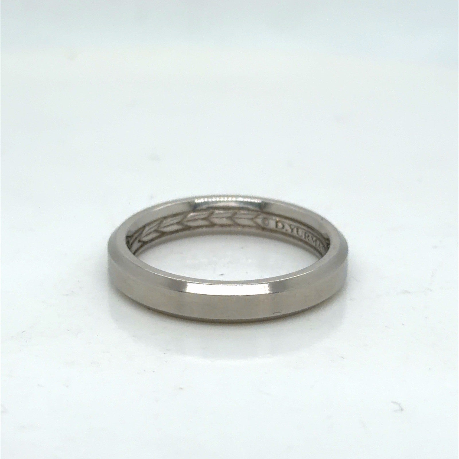 David Yurman Beveled Band Ring 18k White Gold AU 750 4 mm Size 8 — view 7