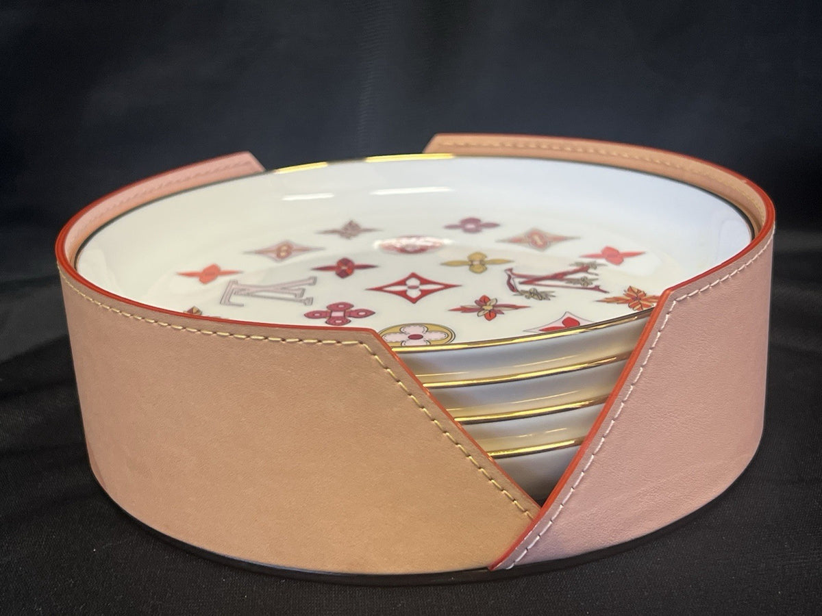 Louis Vuitton Monogram Flower Set OF 4 Small White Plates/gold Trim and Holder (view 7)