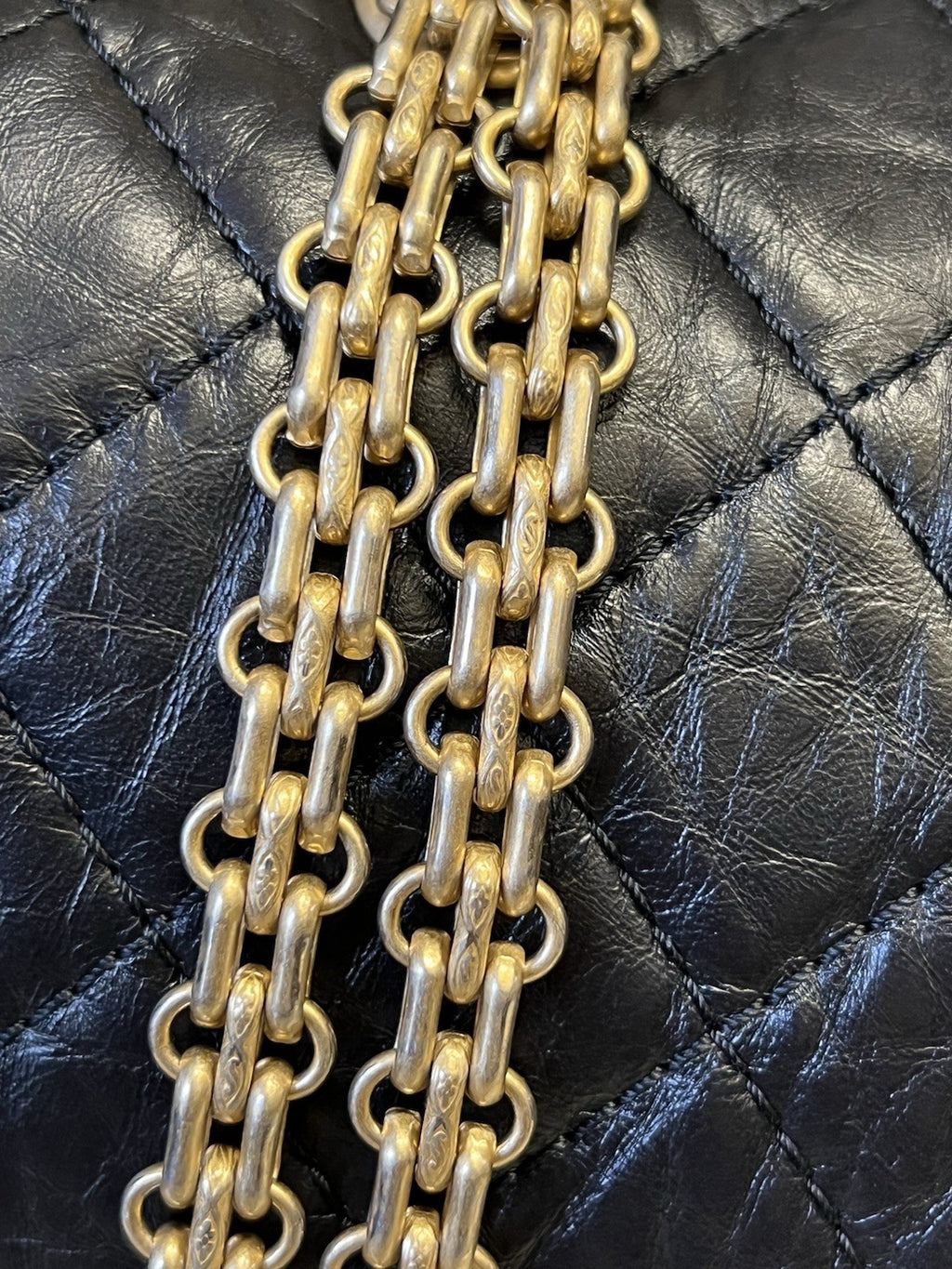 Chanel Large 2.55 Handbag Aged Calfskin & Gold-tone Metal Black & Organizer (view 17)