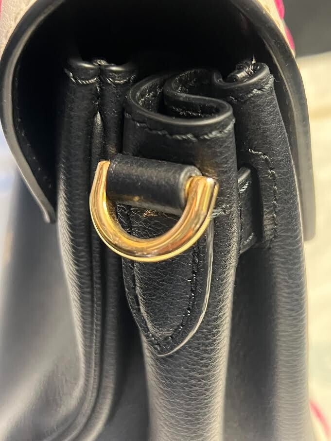 Versace LA Medusa Medium Stitch Top-handle Bag W Chain Black and White Calfskin (view 12)
